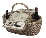 590 x 290 x 270mm (410mm with handle) 4 Person Boat Hamper